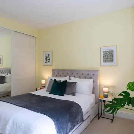 Prime Location Cardiff Pontcanna Modern 2 Bedroom Apartment With Privat Parking Экстерьер фото