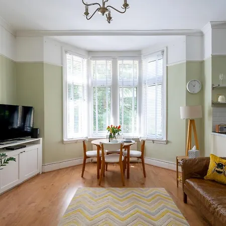 Prime Location Cardiff Pontcanna Modern 2 Bedroom Apartment With Privat Parking Экстерьер фото
